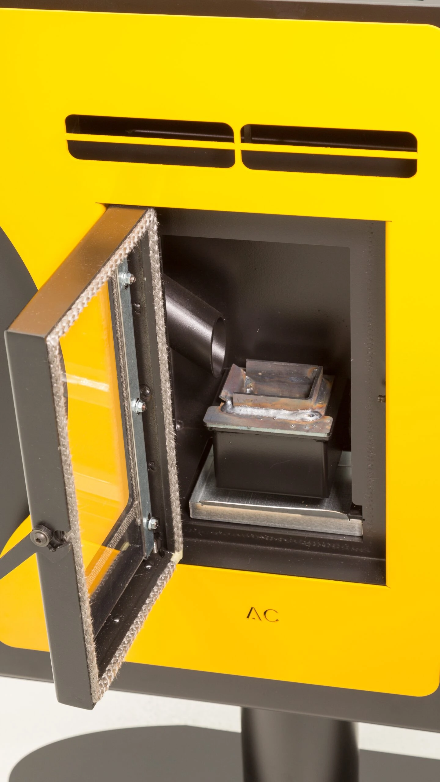 Poêle à Granulés Etanche - EMAFLAM LUNA 5.6 KW – Image 20